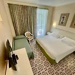 Meridiana 3* 坎普码港